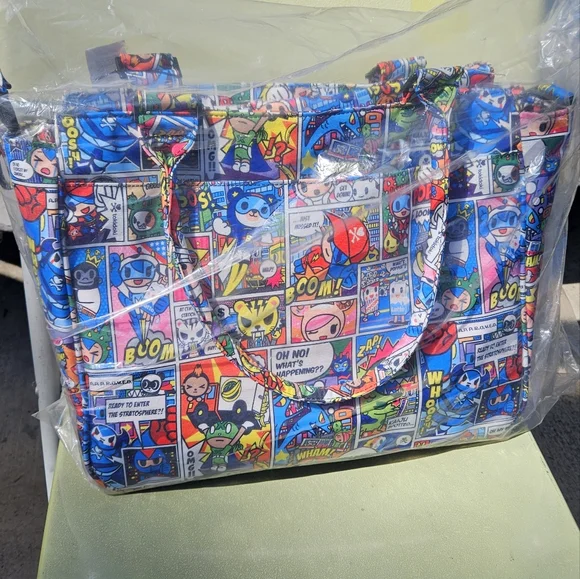 TokiDoki Jujube Be classy ~Super Toki diaper bag with changer - Picture 2 of 8